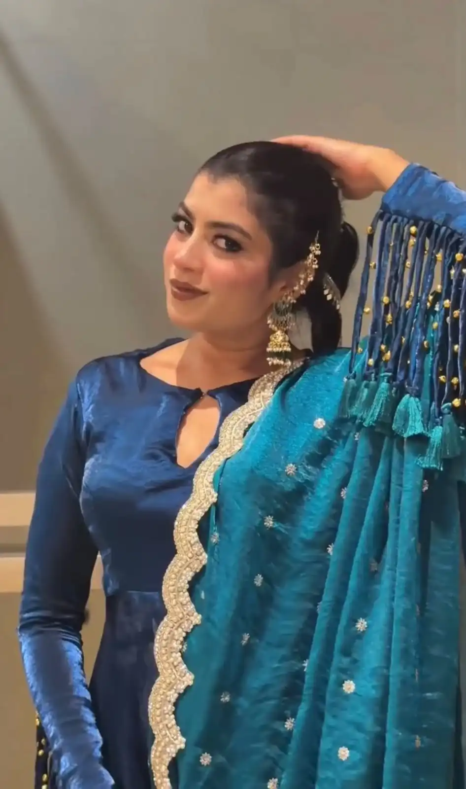 Unique Blue Fandy Crush Silk Sequins Work Salwar Suit - Image 3