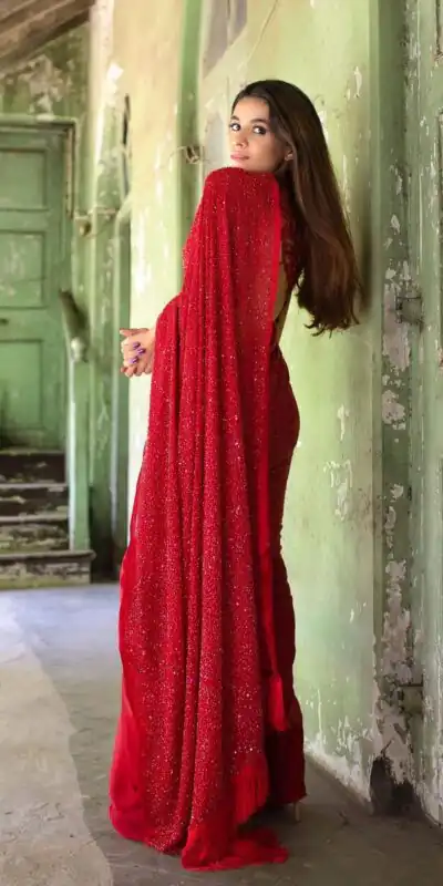 KT 186 Red Saree : Georgette Blouse : Bangalori Silk Work : Fancy Sequence Work Wedding, Festive @1599/- Only | Bollywood Sarees, Creative Sarees, Designer Sarees, Embroidered Sarees, Ethnic Saree, Party Wear Sarees, Sarees