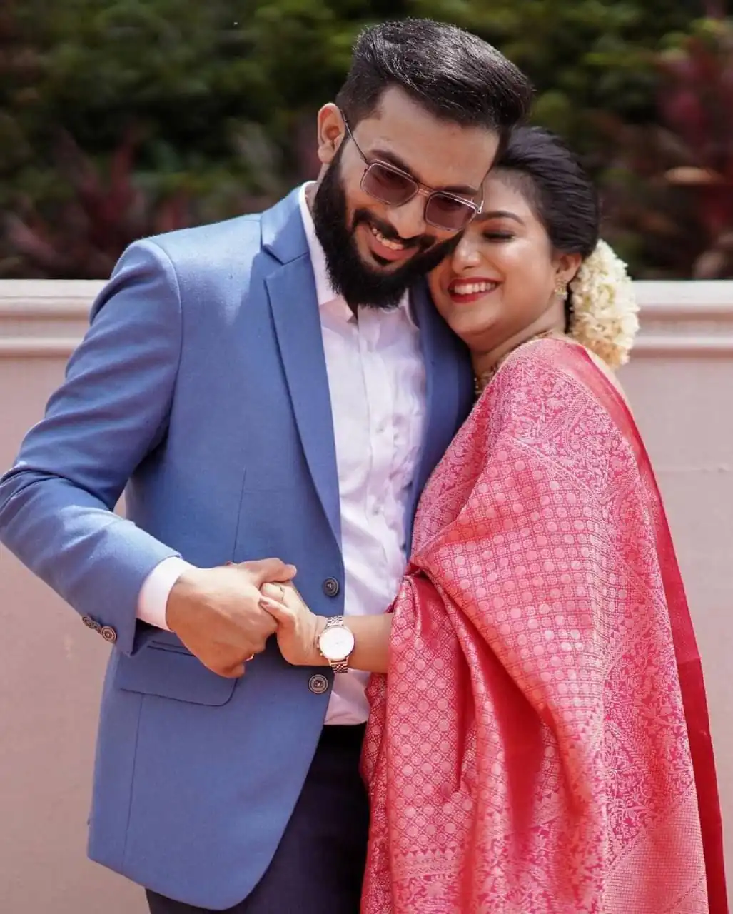 Beautiful Pink Color Soft Lichi Silk Ordinary Rich Design Saree - Image 2