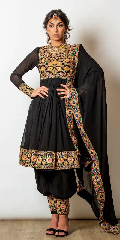 Cute Black Color Faux Georgette Coding Real Mirror Salwar Suit
