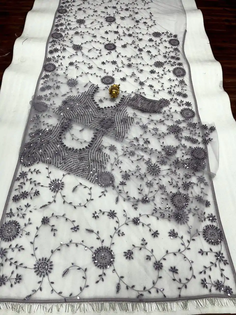 Grey Mono Net Embroidery Saree - Image 2