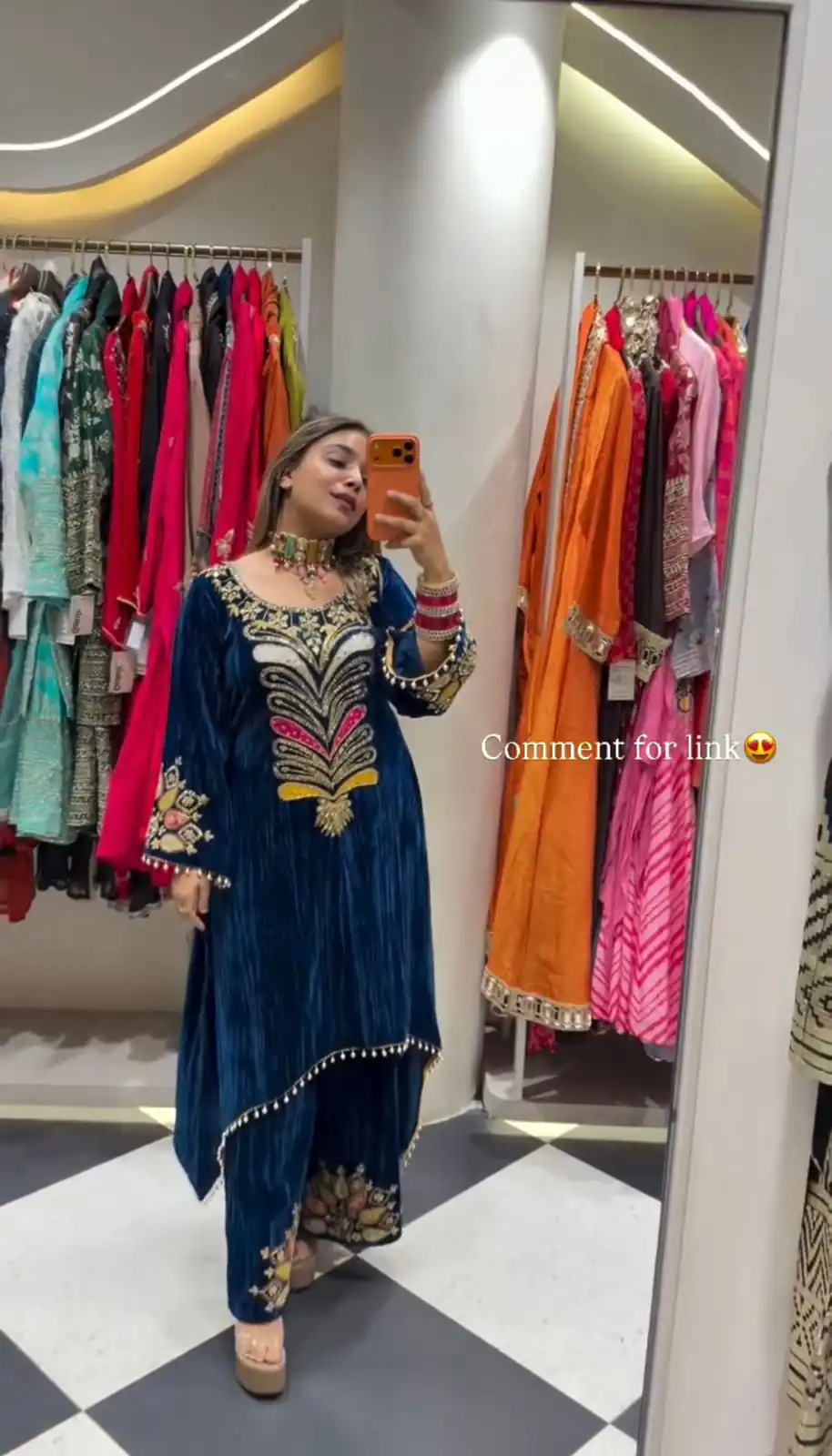 Blue 9000 Velvet Lace Embroidery Work Salwar Suit - Image 4