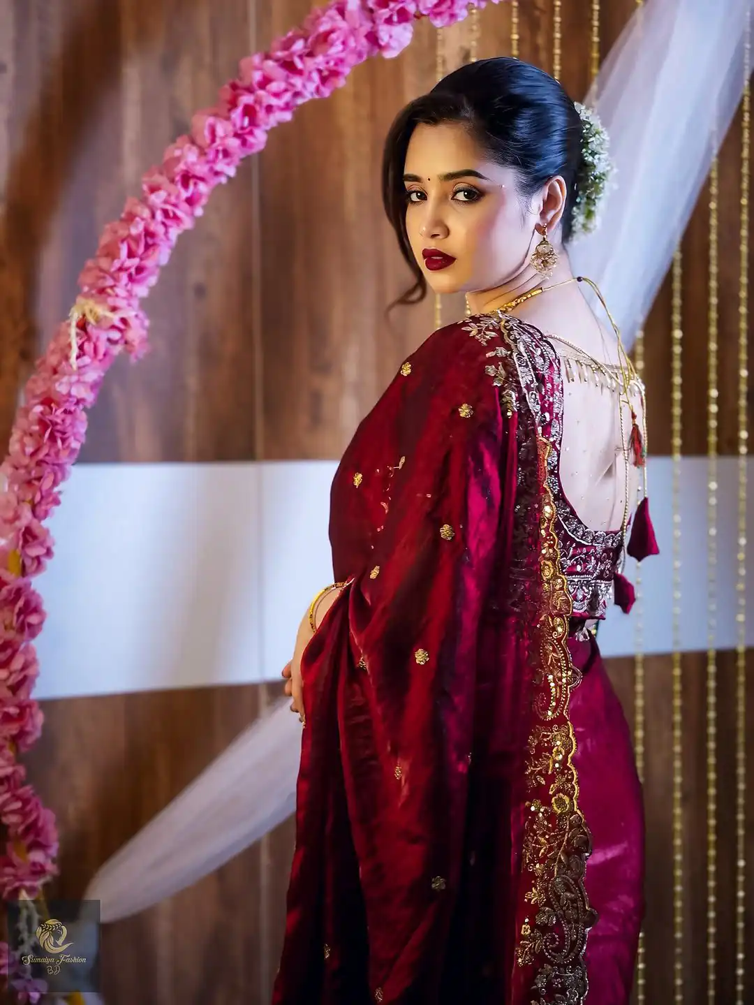 Maroon Fandy Satin Silk With Sequins Work Saree - Image 3